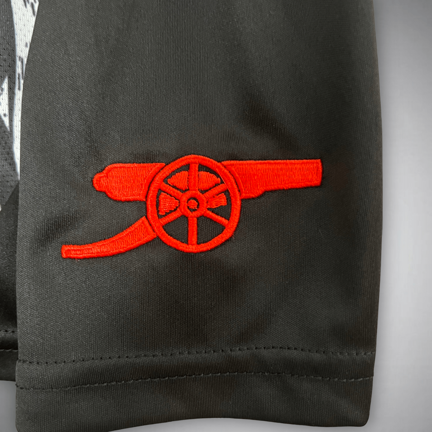 24/25 Arsenal Away Kids Size Kit - Premium Quality Kits at Football Monarch