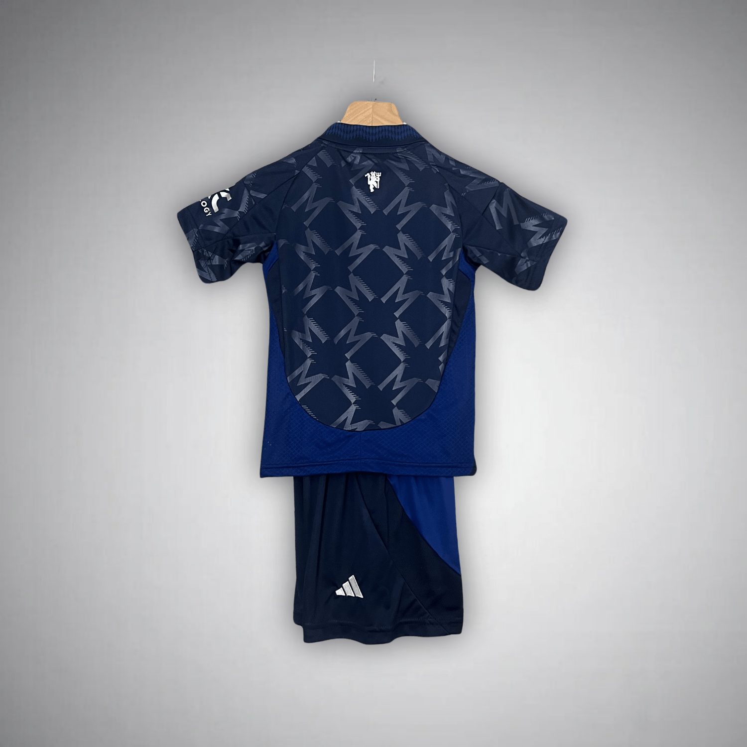 24/25 Manchester United Away Kids Size Kit - Premium Quality Kits at Football Monarch