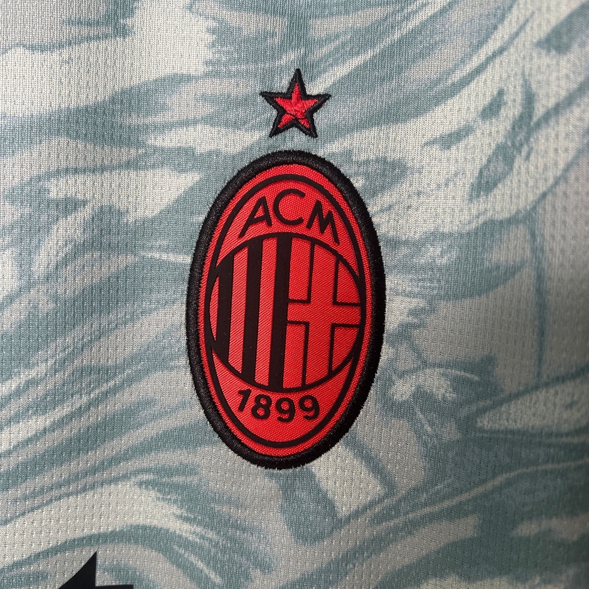 25/26 AC Milan Goalkeeper Kit - Premium Quality Kits at Football Monarch