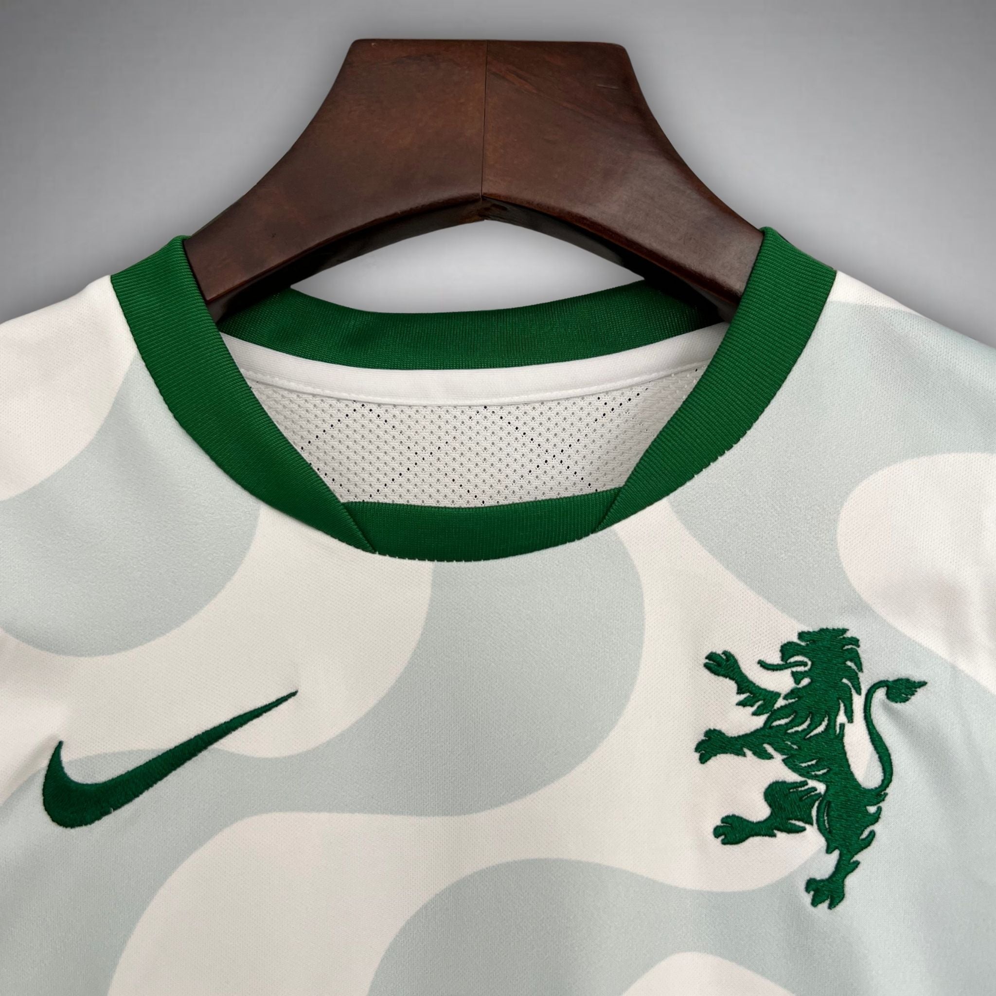 25/26 Sporting CP Fourth Kids Size Kit - Premium Quality Kits at Football Monarch