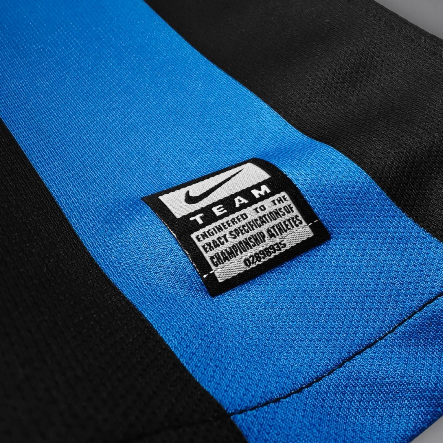 09/10 Inter Milan Home Kit - Premium Quality Kits at Football Monarch