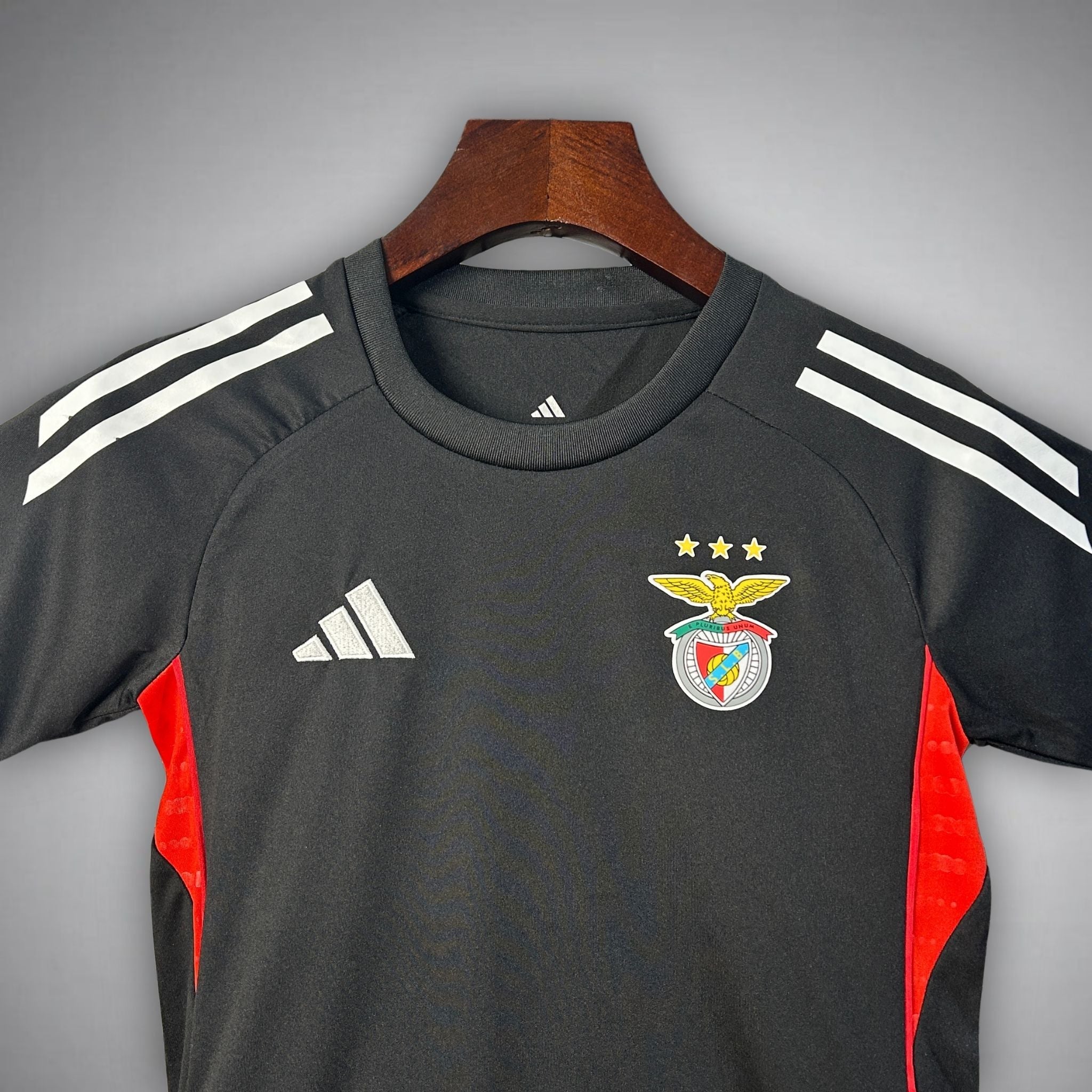 25/26 SL Benfica Training Kids Size Kit - Premium Quality Kits at Football Monarch